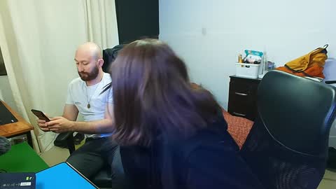 Holly and Honey online show from 12/03/24, 10:07