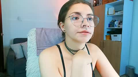 Holly and Honey online show from 04/07/26, 10:31