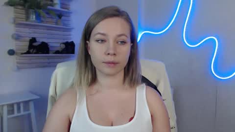 Holly online show from 03/12/25, 12:20