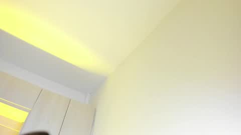 Sofia online show from 02/25/26, 12:04