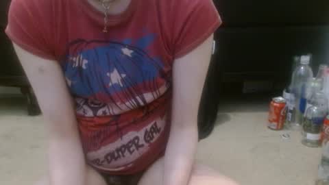 Holly Hawkes online show from 09/16/25, 01:28