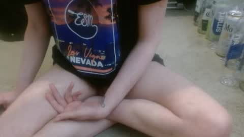 Holly Hawkes online show from 04/14/26, 12:49