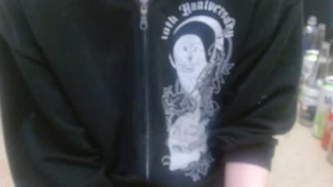 Holly Hawkes online show from 07/03/26, 09:43