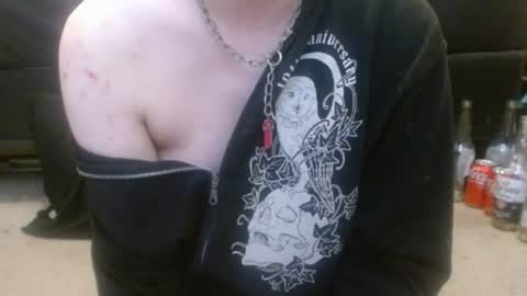 Holly Hawkes online show from 07/16/26, 10:38