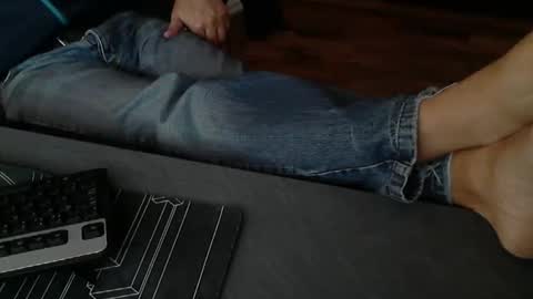 hollymollysucker online show from 12/16/25, 04:34