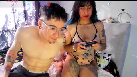 Hades and Persefone online show from 10/02/25, 08:49