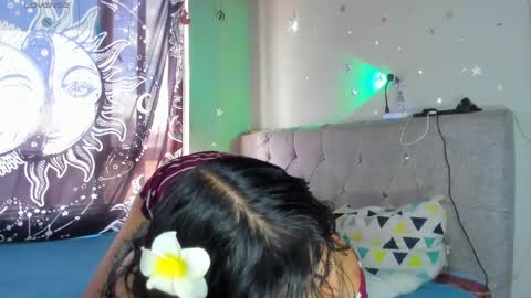 Hades and Persefone online show from 04/01/26, 06:05