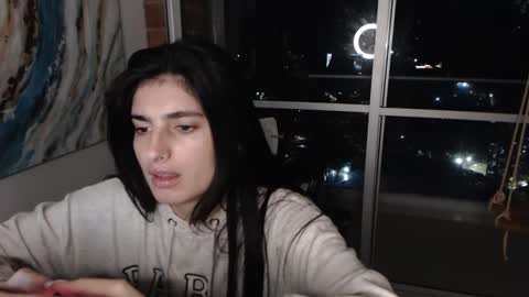 hollyshit_ online show from 02/13/25, 12:46