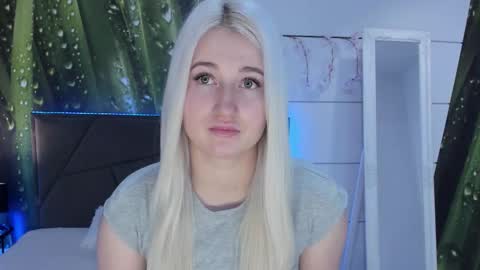 HollyTaillor online show from 02/15/26, 06:10