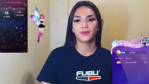 Snapshot of hollywoodbitch chatting on 02/04/26, 01:33 Isabella Marie online show from 02/04/26, 01:33