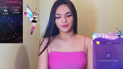 Snapshot of hollywoodbitch chatting on 02/07/26, 09:13 Isabella Marie online show from 02/07/26, 09:13