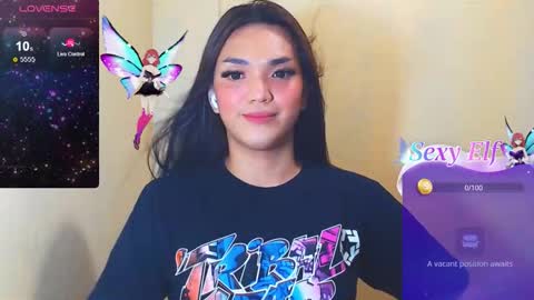 Snapshot of hollywoodbitch chatting on 02/20/26, 02:52 Isabella Marie online show from 02/20/26, 02:52