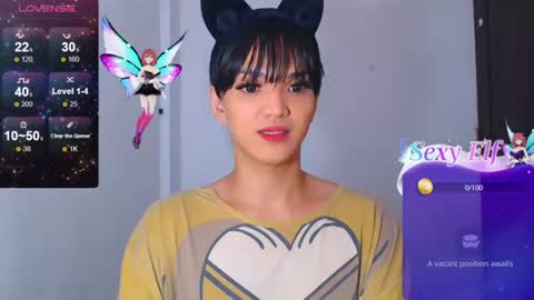 Snapshot of hollywoodbitch chatting on 07/14/26, 01:30 Isabella Marie online show from 07/14/26, 01:30