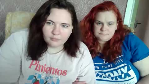 HollyXEva online show from 04/08/26, 08:25