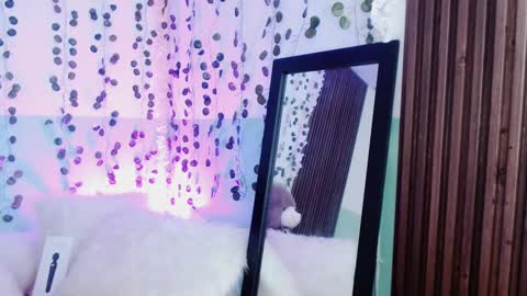 holly online show from 12/13/24, 12:50