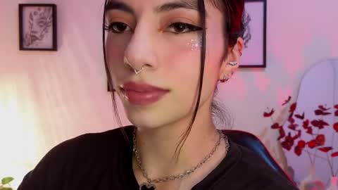 holly online show from 04/16/26, 12:33