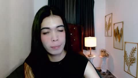 yumi online show from 02/23/26, 10:12