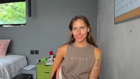 Kira Purrr online show from 01/08/26, 09:55