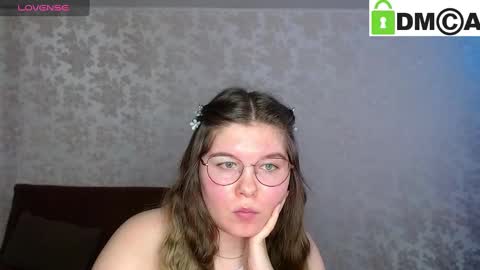 Snapshot of holy_michela chatting on 01/29/25, 09:33 Welcome guys Pleasure to see you all here My name is MichaelaTip menu is active Private is open online show from 01/29/25, 09:33
