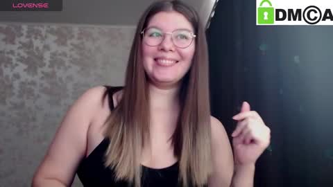 Snapshot of holy_michela chatting on 09/29/25, 04:50 Welcome guys Pleasure to see you all here My name is MichaelaTip menu is active Private is open online show from 09/29/25, 04:50