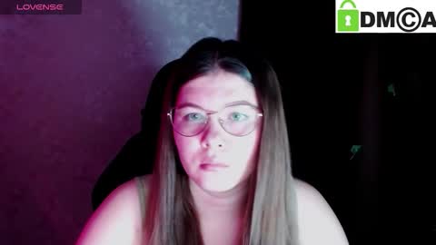 Snapshot of holy_michela chatting on 11/10/25, 06:12 Welcome guys Pleasure to see you all here My name is MichaelaTip menu is active Private is open online show from 11/10/25, 06:12