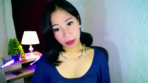 holy_samyx online show from 09/25/25, 03:54