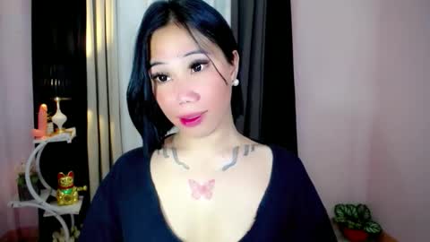 holy_samyx online show from 12/20/25, 04:47