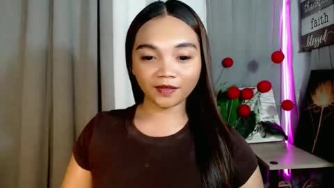Bella online show from 05/22/26, 12:00