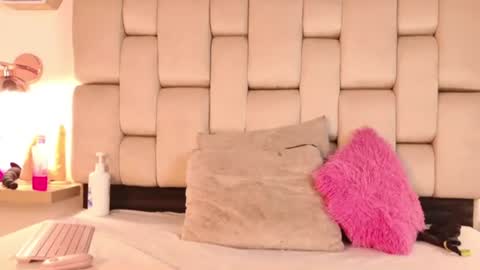 Ariana Mora online show from 06/20/26, 01:14