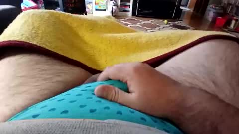 holycannoli123 online show from 11/25/25, 02:17