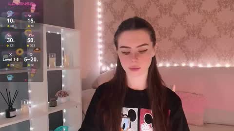 Mia online show from 01/17/26, 03:44