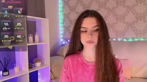 Mia online show from 05/18/26, 04:18