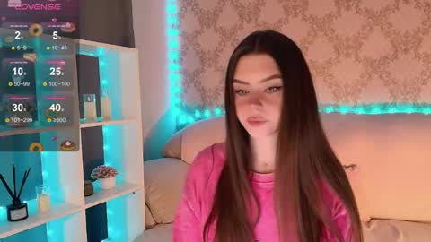 Mia online show from 05/24/26, 03:22