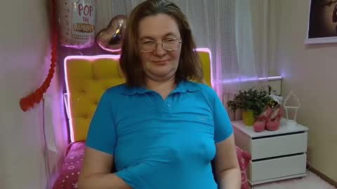 holymilfa online show from 03/11/25, 11:23