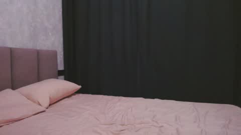 holysinner83 online show from 03/30/26, 04:08