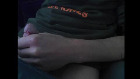 Snapshot of holystrike chatting on 06/15/26, 06:15 holystrike online show from 06/15/26, 06:15