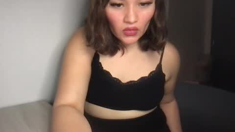 Snapshot of honeeybabyy chatting on 12/29/24, 07:17 honeeybabyy online show from 12/29/24, 07:17