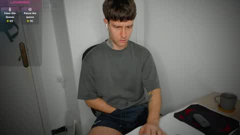 Andrew online show from 04/11/26, 06:51