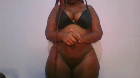 Snapshot of honey_beb chatting on 10/07/25, 04:53 honey_beb online show from 10/07/25, 04:53