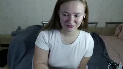 Snapshot of honey_caramelle chatting on 12/03/24, 05:45 honey_caramelle online show from 12/03/24, 05:45