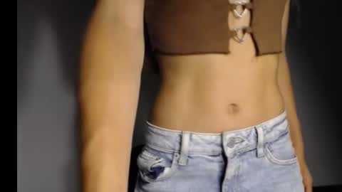 Snapshot of honey_darcy chatting on 10/01/25, 06:58 honey_darcy online show from 10/01/25, 06:58