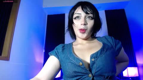 Honney online show from 01/10/25, 02:46