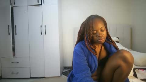 Snapshot of honey_drop1 chatting on 04/26/26, 07:55 honey drop online show from 04/26/26, 07:55