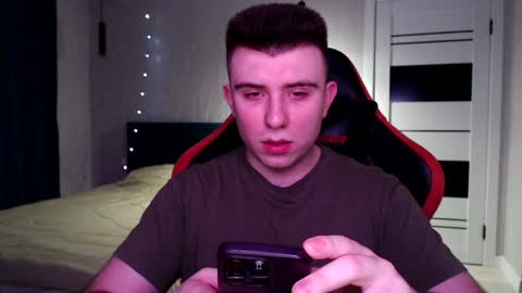 Wolfy online show from 01/05/25, 08:52