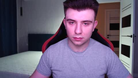 Wolfy online show from 02/27/25, 10:42