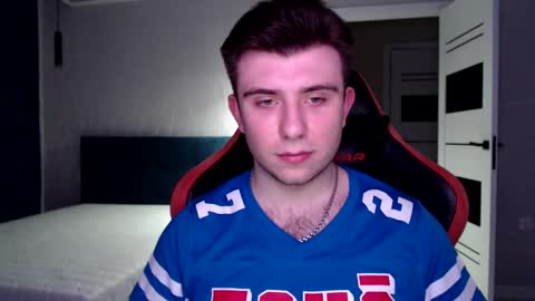 Wolfy online show from 03/11/25, 11:26