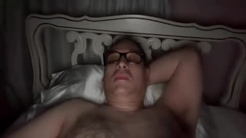 honey_man14 online show from 12/03/24, 10:07