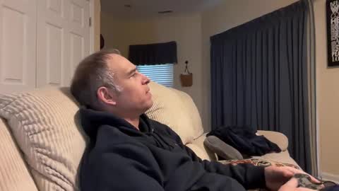 honey_man14 online show from 02/24/25, 12:26