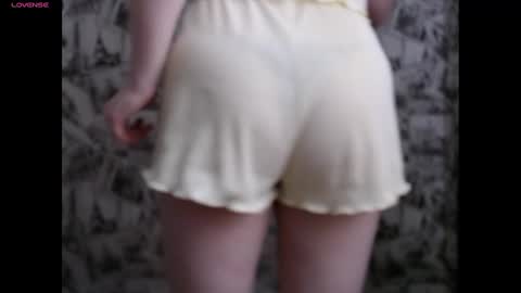 Lina online show from 01/18/25, 09:02