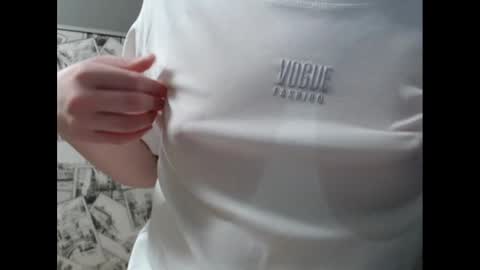 Lina online show from 02/13/25, 03:24